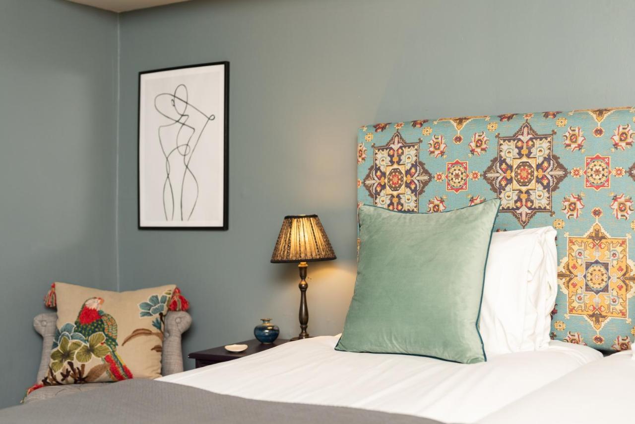 Jersey Arms Hotel Bicester Buitenkant foto
