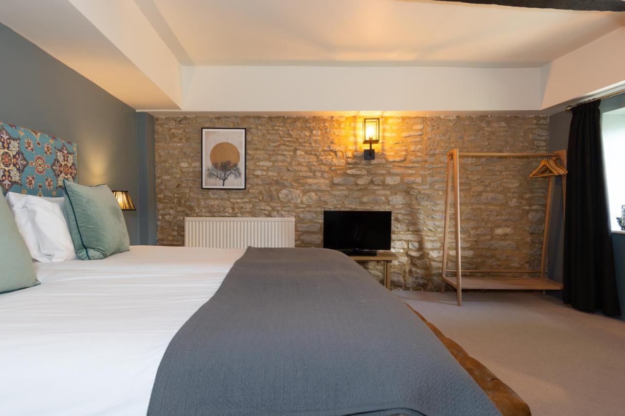Jersey Arms Hotel Bicester Buitenkant foto
