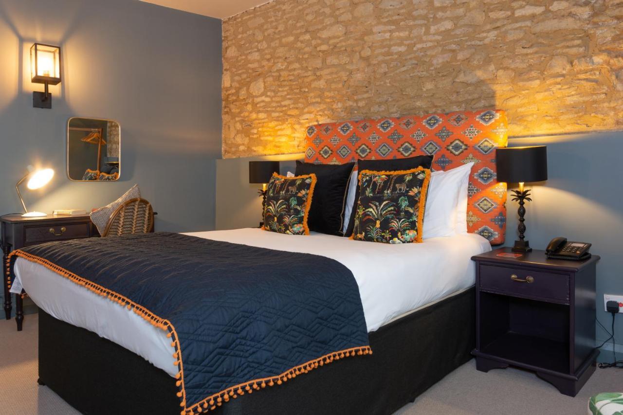 Jersey Arms Hotel Bicester Buitenkant foto